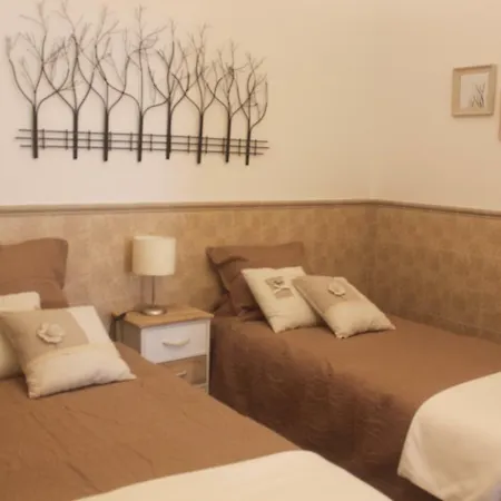 Isaura Henriques Apartament