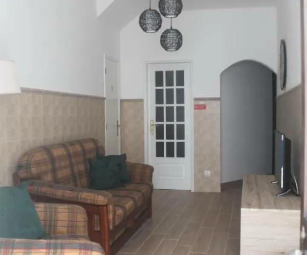 Appartement Isaura Henriques *